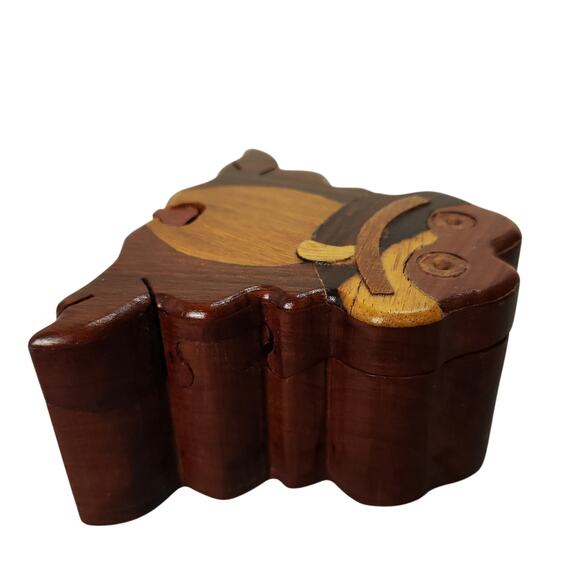 Hand Carved Wooden Frog Mohogany Figure Puzzle Box Secret Trinket Box Inside! - Picture 5 of 11